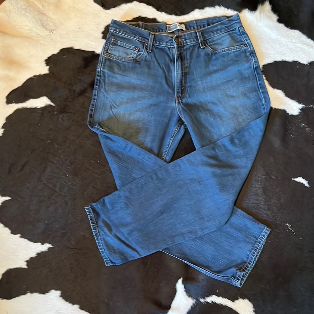 Levi Strauss Signature Relaxed men’s jeans